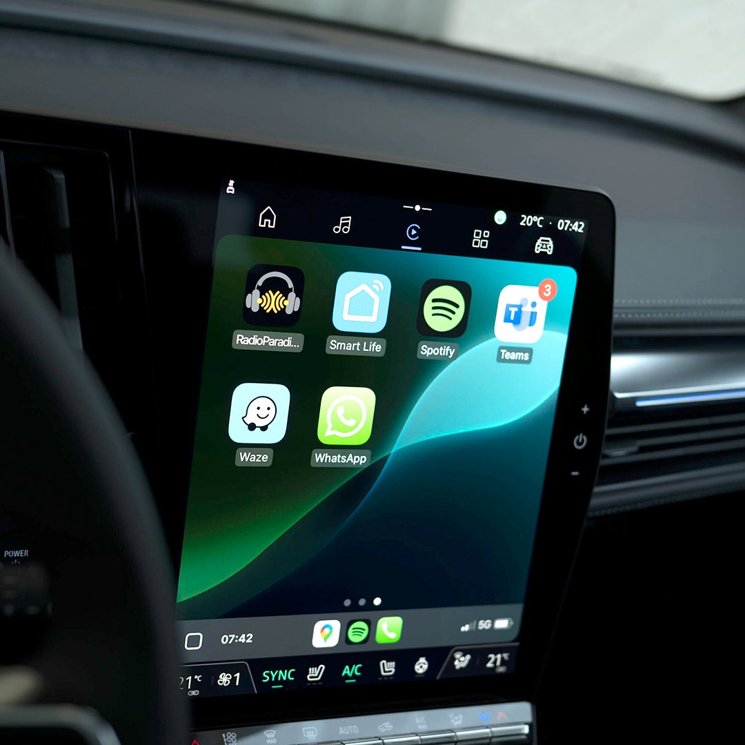 Nové Mitsubishi Eclipse Cross BEV - bezdrátové Android Auto / Apple CarPlay